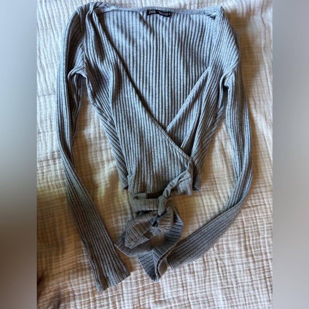 Zara Light Gray Ribbed Knit Top